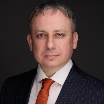 Максим Иванов